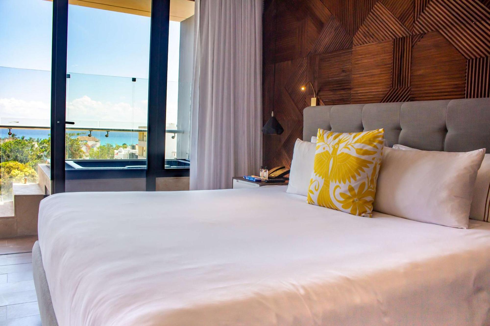 The Fives Downtown Hotel & Residences, Curio Collection By Hilton Playa del Carmen Exterior foto