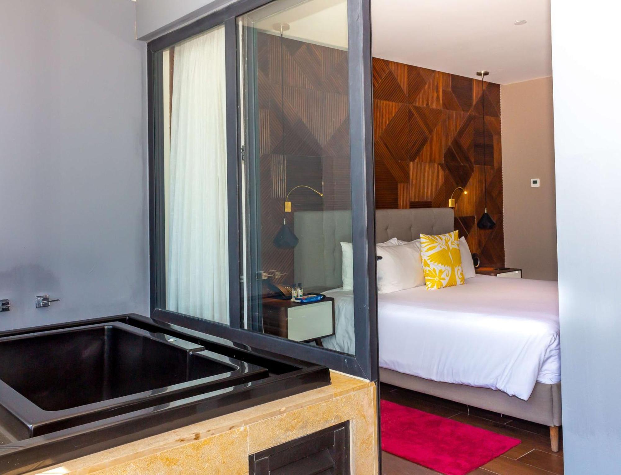 The Fives Downtown Hotel & Residences, Curio Collection By Hilton Playa del Carmen Exterior foto